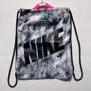 Nike Drawstring Bag Black and White Sportwear Gym Bag Sack